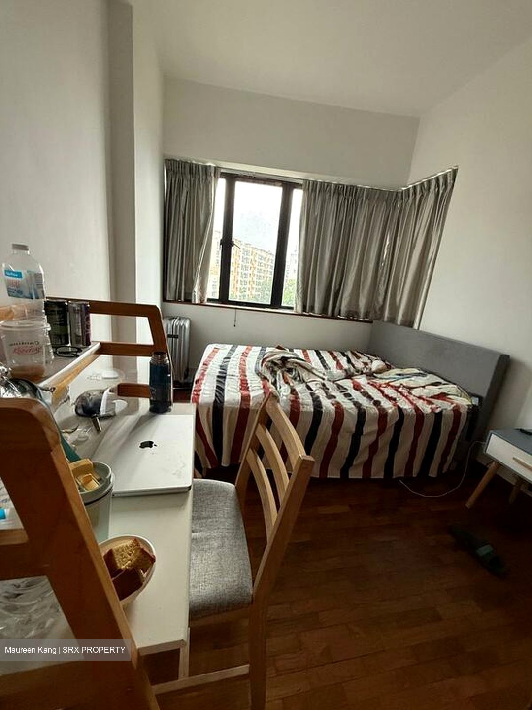 Simsville (D14), Condominium #574650811
